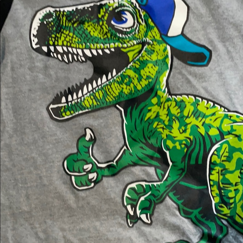Shirts - Picture 10 of 10